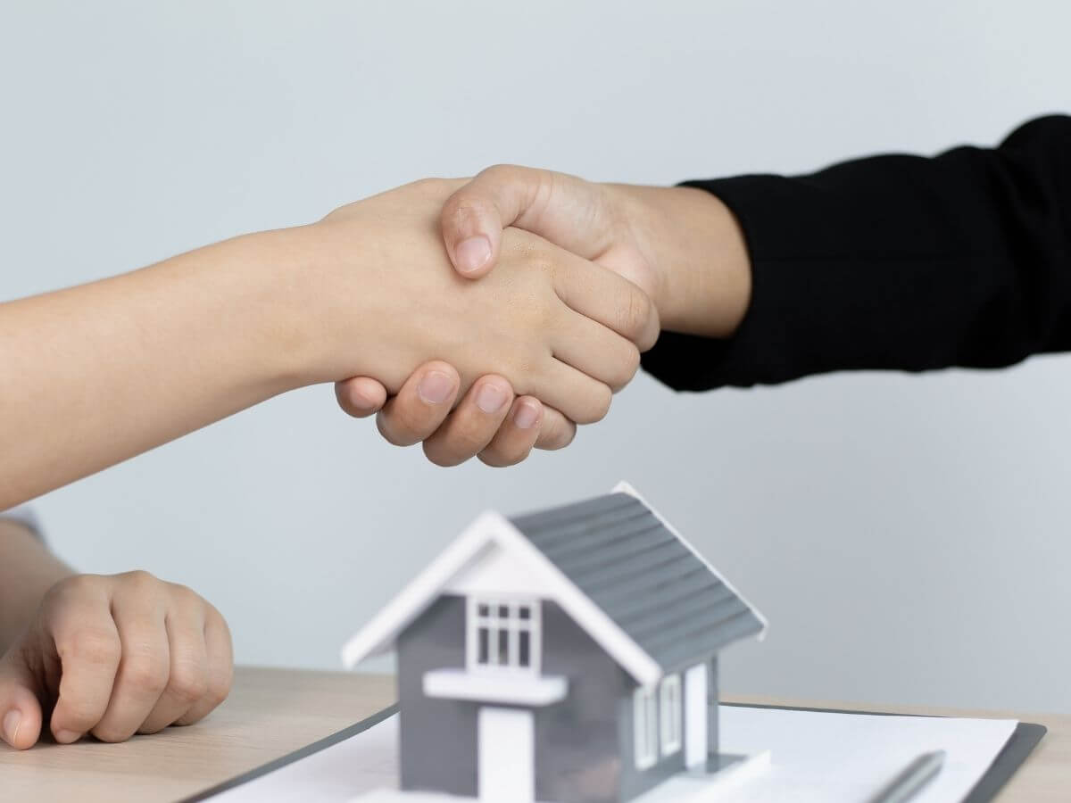 Why should you use the services of a property management agent?