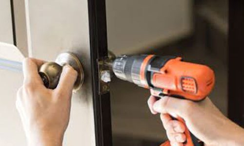 How to Choose the Right North Kingstown Handyman for the Job